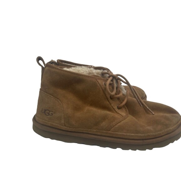 UGG Neumel Suede Womens Sz 11 Men’s Sz 9Chukka Boots Chestnut Brown Lace-Up Logo - Picture 7 of 16